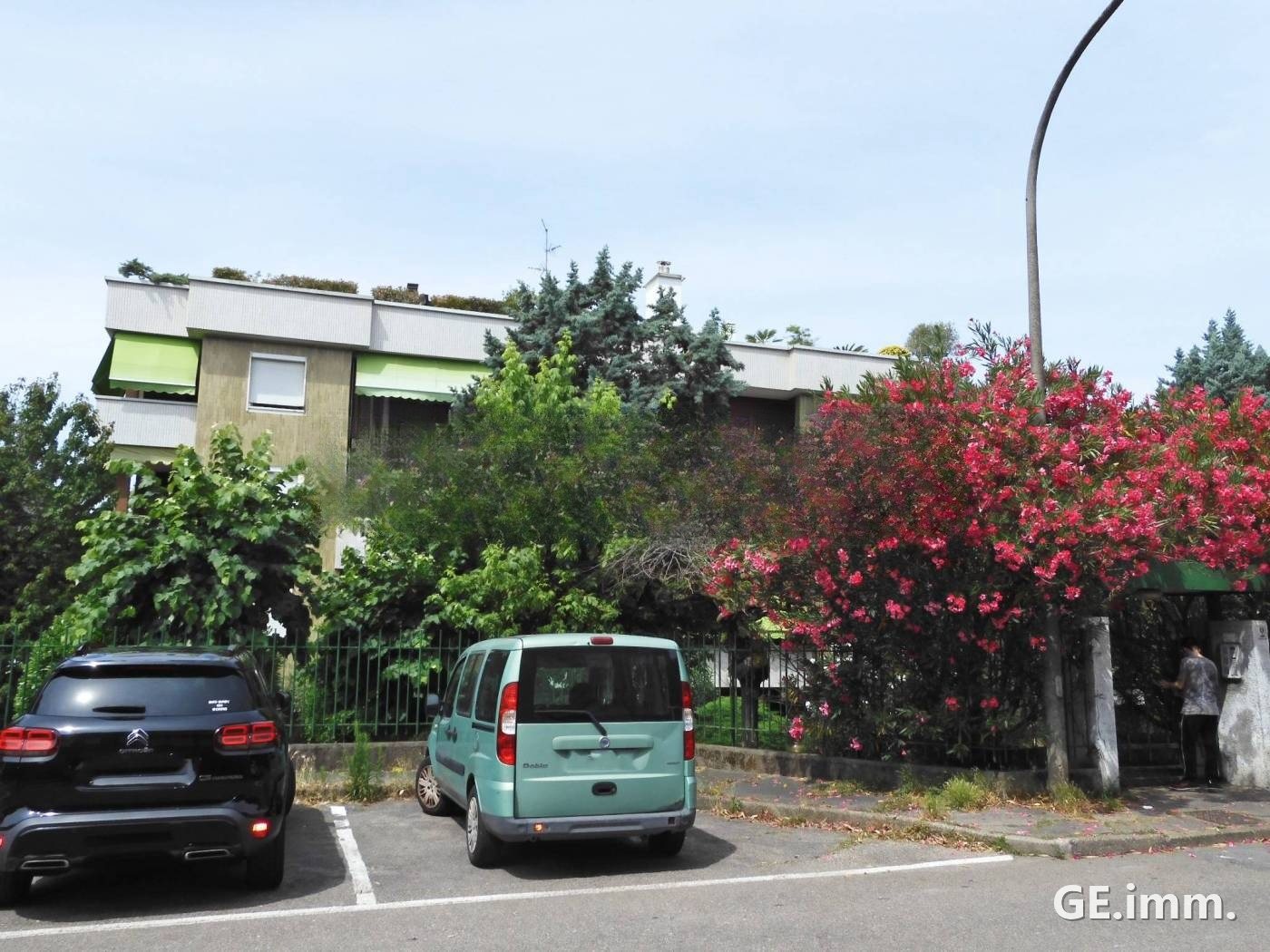Trilocale buono stato, piano rialzato, Mazzo - Pantanedo